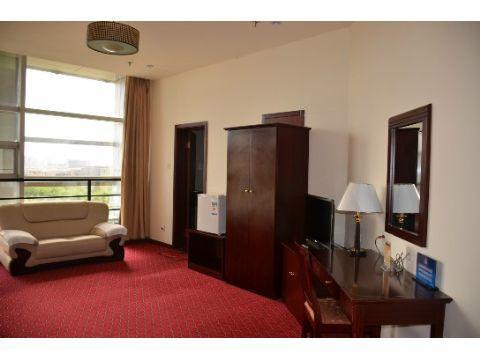Super 8 Beijing Yizhuang Tianbao Hotel Kültér fotó